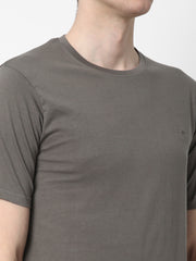 Cotstyle Cotton Fabrics Round Neck Short Length Plain Half Sleeve Casual & Daily Wear Men's T-Shirts - Pack of 1 - Smoked Pearl