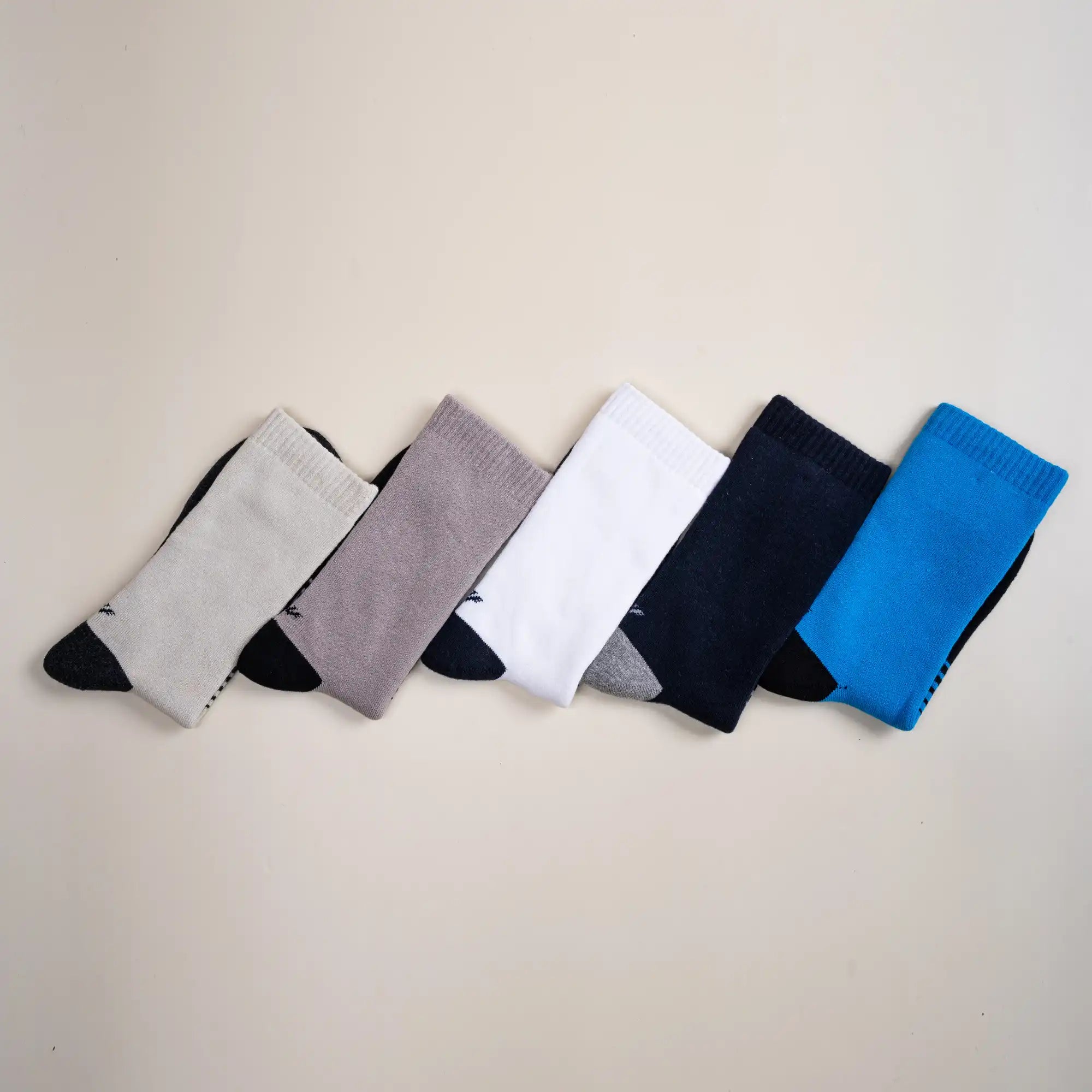 Young Wings Men's_Socks Multi Colour Cotton Fabric Design Free