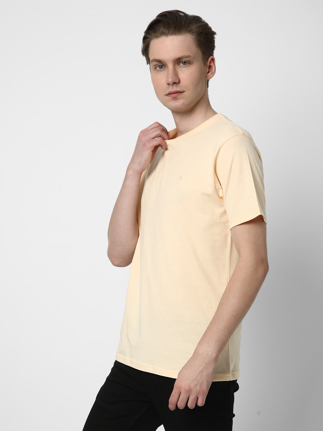Cotstyle Cotton Fabrics Round Neck Short Length Plain Half Sleeve Casual & Daily Wear Men's T-Shirts -  Pack of 1 - Peach Pure
