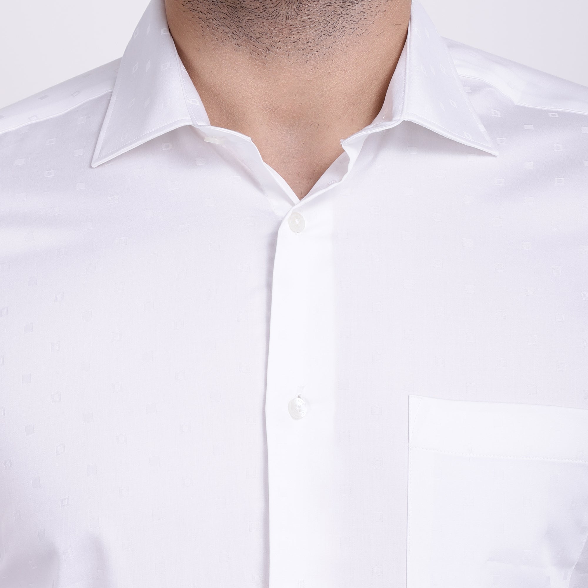 Men's Luthai Supima Mercerised Cotton Square Textured Jacquard Weave Design Regular Fit Dress Shirt